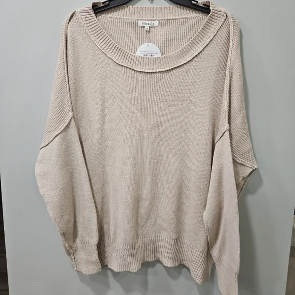 NWT Womens Miracle Beige Round Ribbed Neck Sweater Small Medium Oversized - Picture 2 of 5